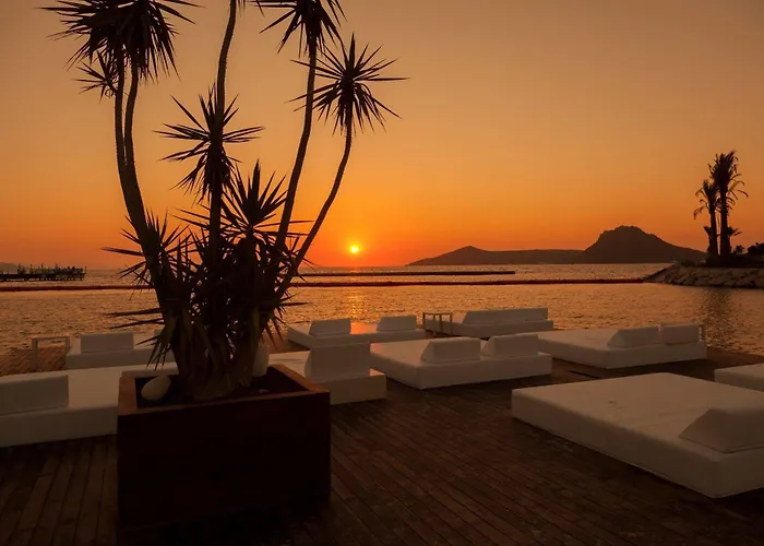 Отель Yalikavak Marina