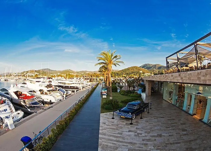 Отель Yalikavak Marina 4*