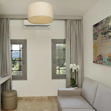 Hotel Yalikavak Marina 4*