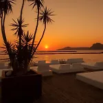 Отель Yalikavak Marina