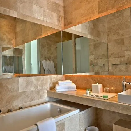 Yalikavak Marina ホテル